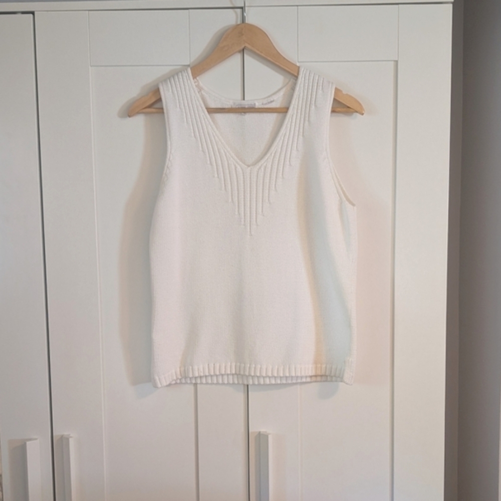 Vintage JEANNE PIERRE White Knit Top
